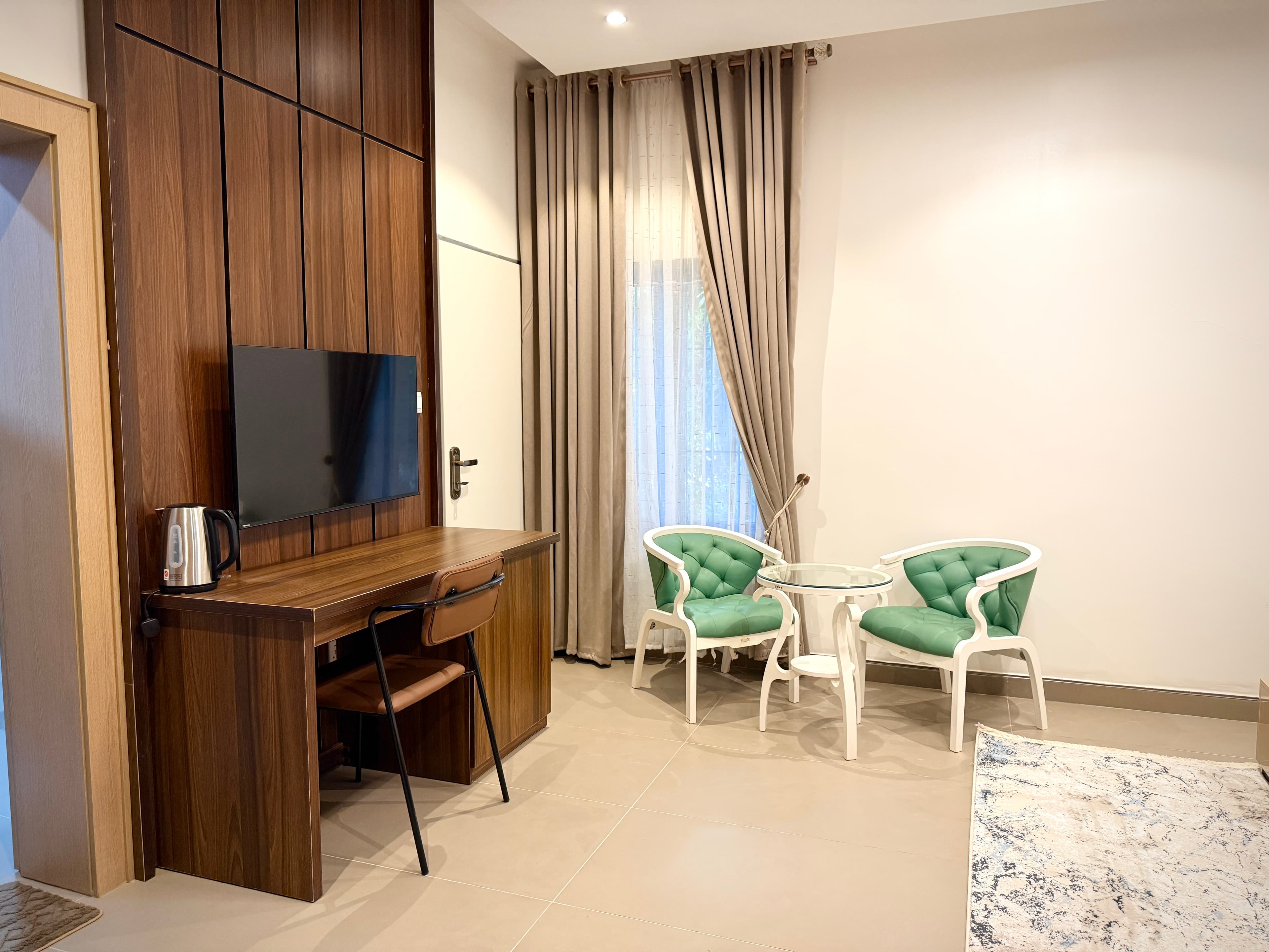 Compact Room